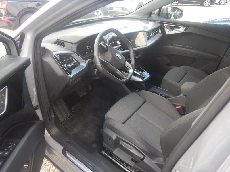 Usata Audi Q4 Sportback e-tron Ambiente 210 kW (286 CV) 2024 Grigio SUV