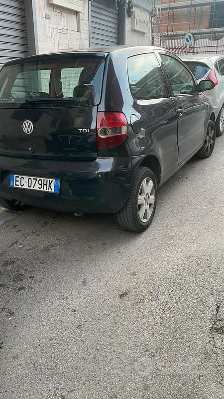 Usata VW Fox 69 CV (50 kW) 2005 Nero Utilitaria