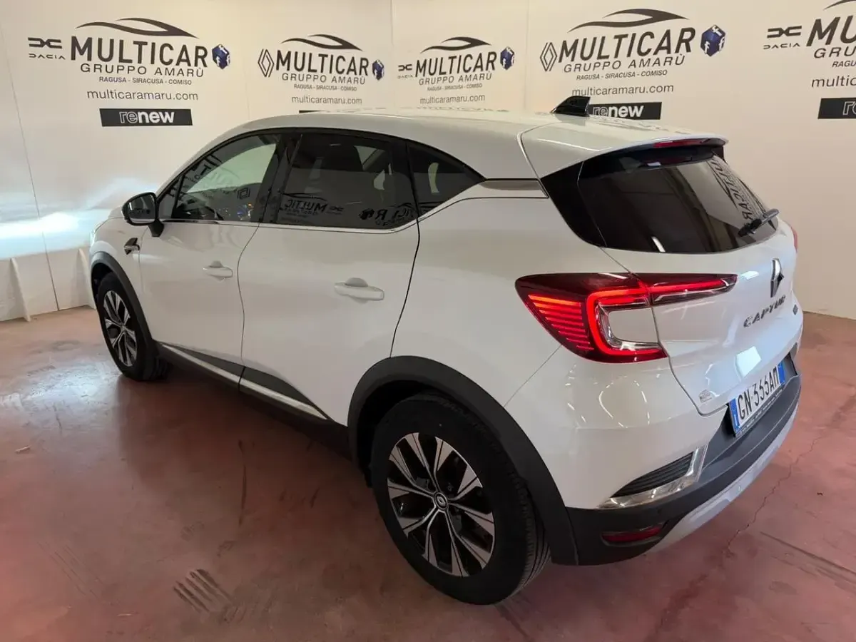 Usata Renault Captur Techno 92 CV (67 kW) 2023 Bianco SUV