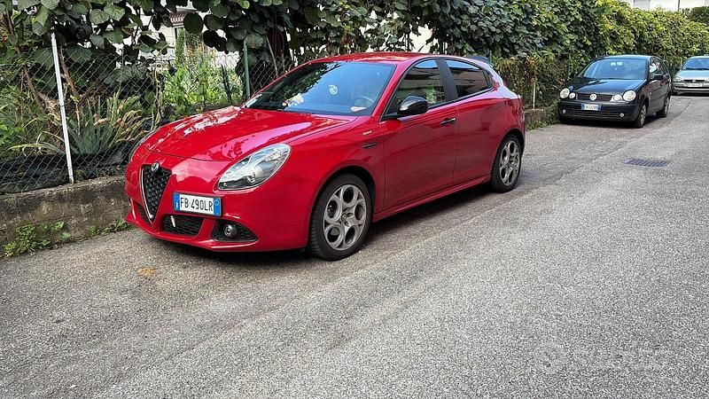 Usata Alfa Romeo Giulietta 120 CV (88 kW) 2015 Utilitaria