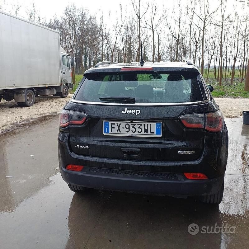 Usata Jeep Compass Limited 140 CV (102 kW) 2019 Nero SUV