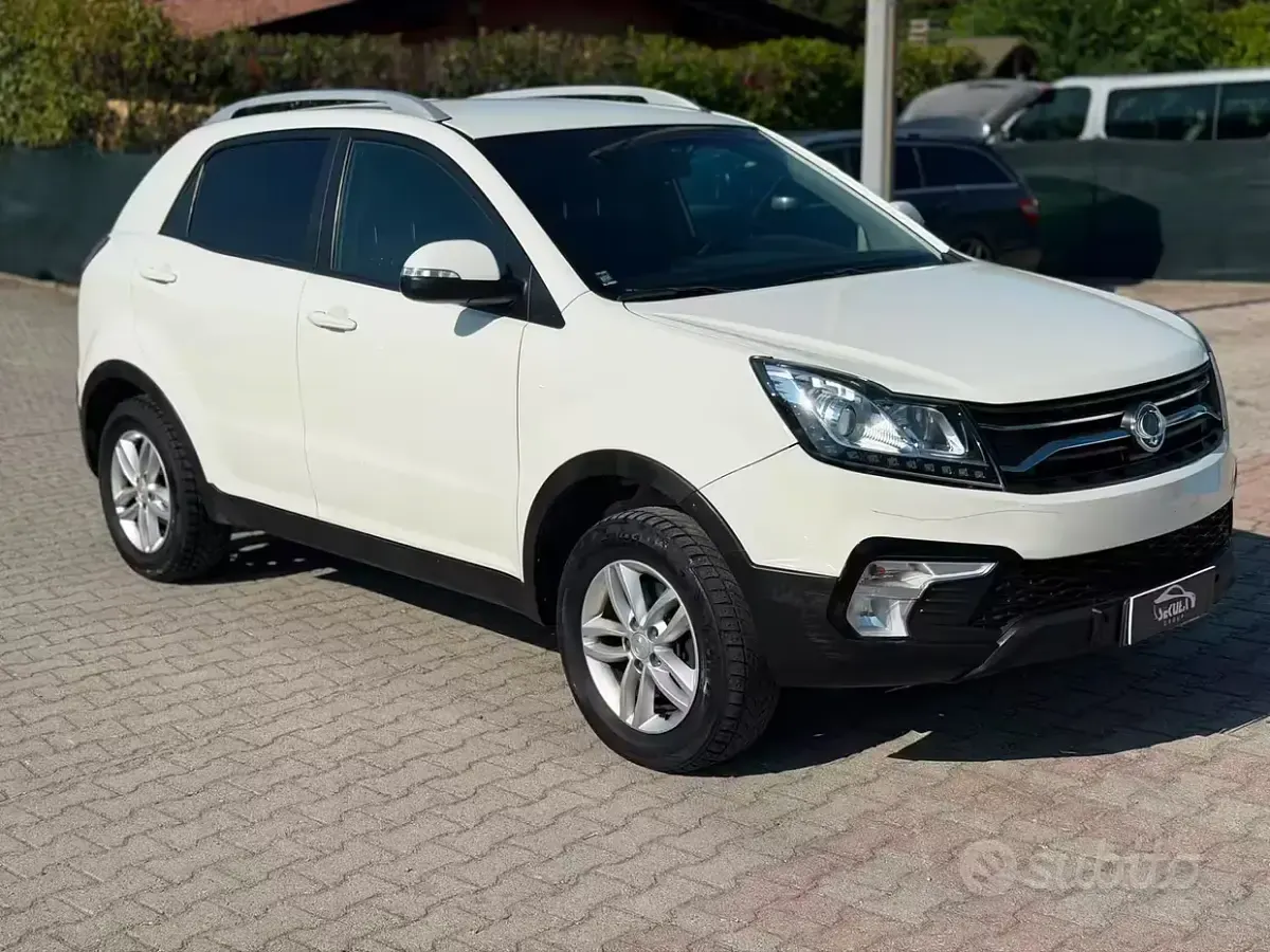 Usata SsangYong Korando 178 CV (130 kW) 2019 Bianco Station wagon