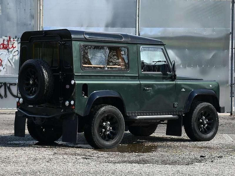 Usata Land Rover Defender 136 CV (100 kW) 1996 Verde SUV