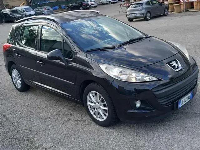 Käytetty Peugeot 207 Sport 73 HP (53 kW) 2009 Musta Farmari