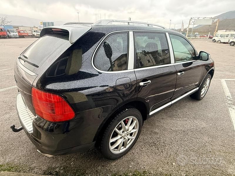 Usata Porsche Cayenne 250 CV (183 kW) 2005 Nero SUV