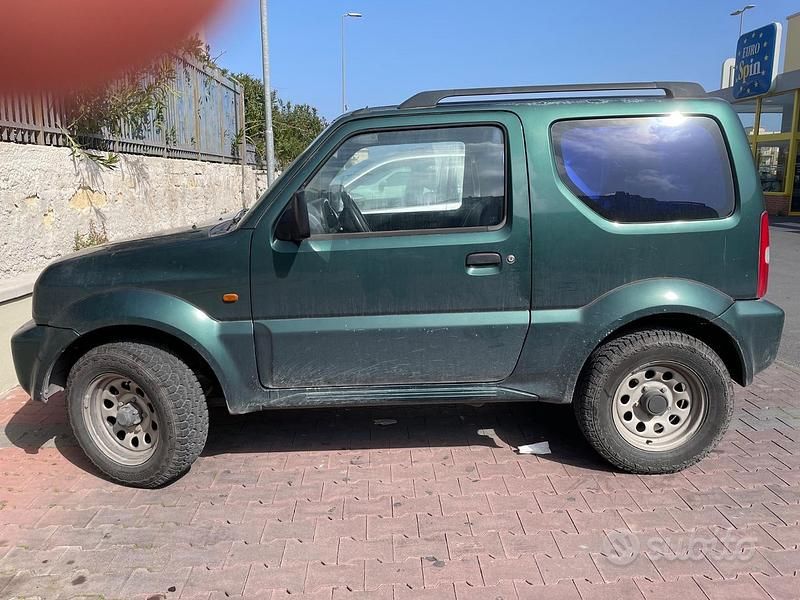 Usata Suzuki Jimny 80 CV (58 kW) 2004 Verde SUV