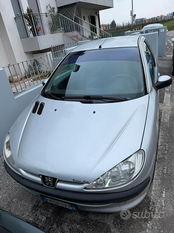 Usata Peugeot 206 2004 Grigio Berlina