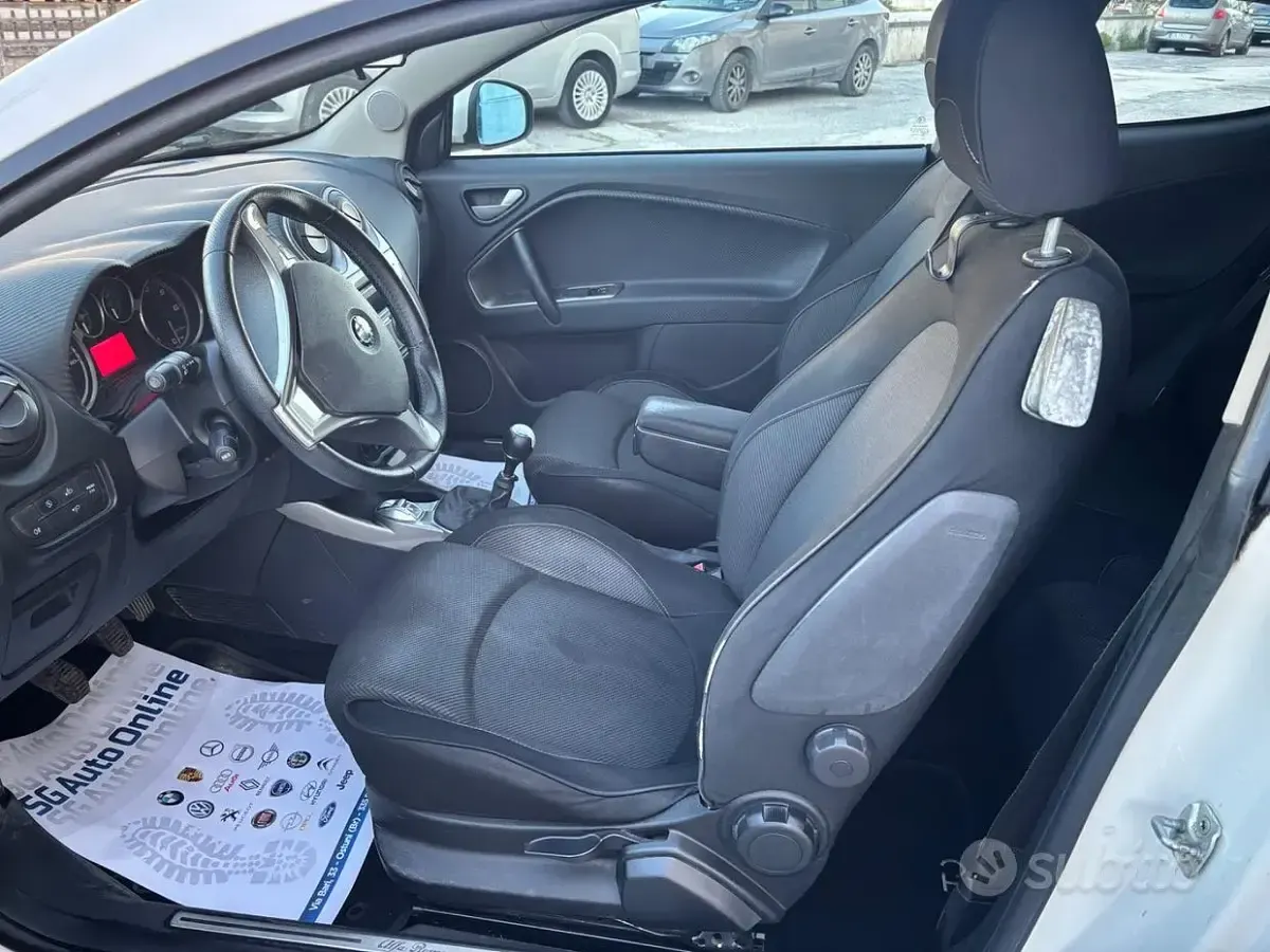 Gebraucht Alfa Romeo MiTo 95 PS (69 kW) 2010 Weiß Kleinwagen