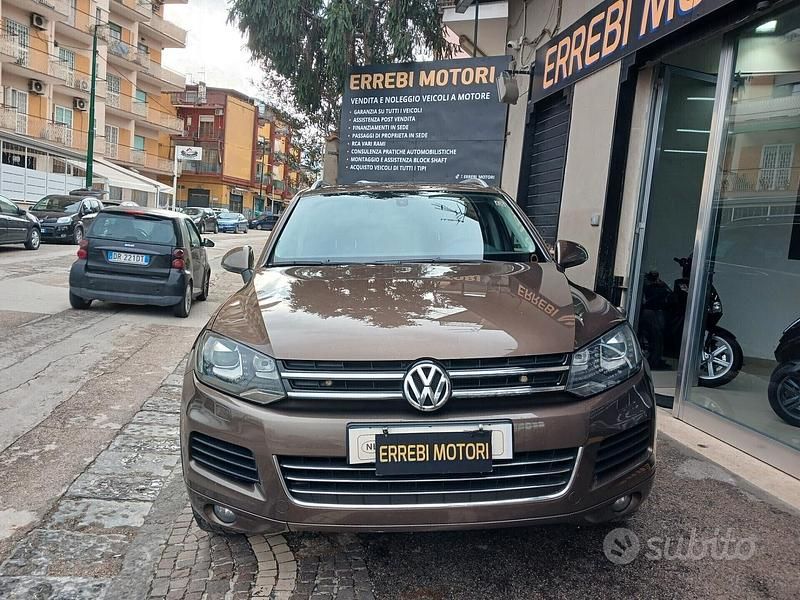 Usata VW Touareg 280 CV (205 kW) 2011 Marrone SUV