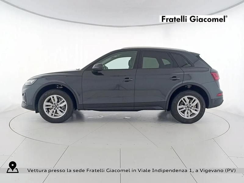 Usata Audi Q5 Business 204 CV (150 kW) 2021 Grigio manhattan metallizzato SUV