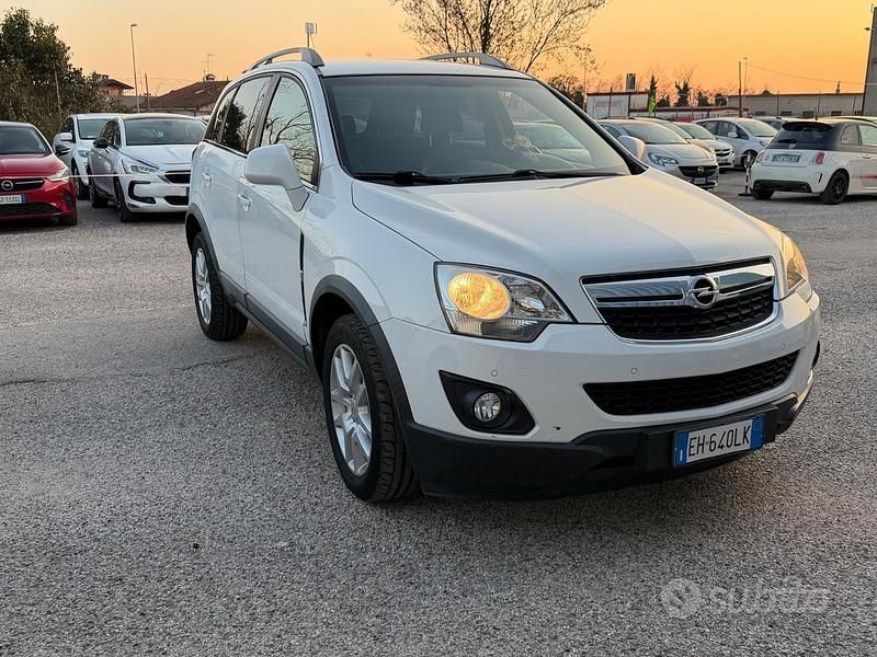 Usata Opel Antara Cosmo 163 CV (119 kW) 2011 Bianco SUV