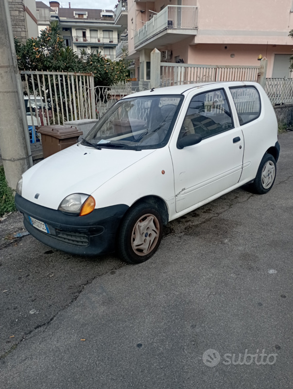 Usato 2000 Fiat 600 Benzin (1.000 €)