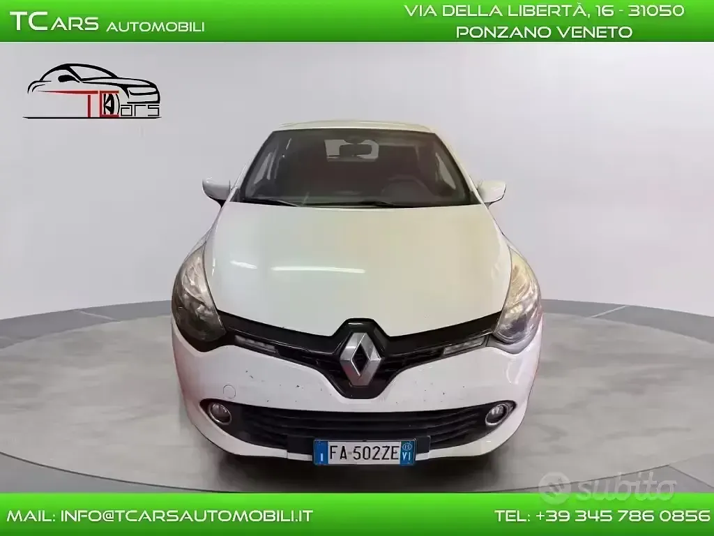 Second-hand Renault Clio IV 75 CP (55 kW) 2015 Alb Berlinǎ