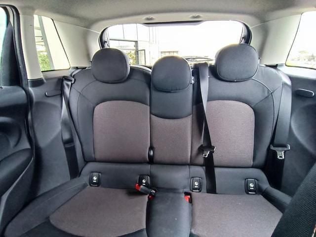 Usata Mini ONE Hype 102 CV (75 kW) 2019 Grigio Utilitaria