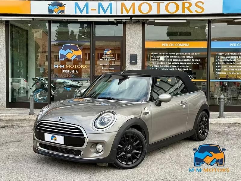 Begagnad Mini Cooper D Cabriolet Hype 116 HK (85 kW) 2019 Cab