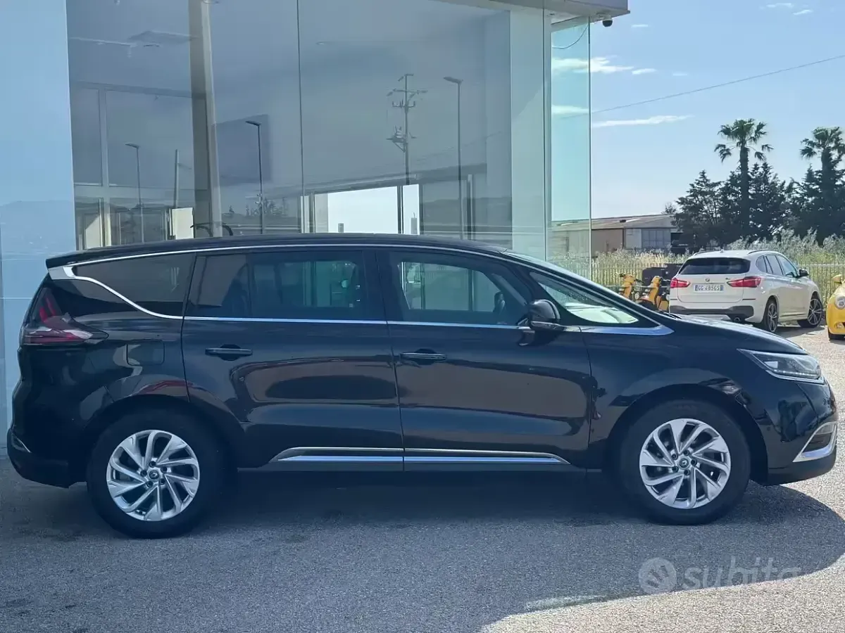 Usata Renault Espace Zen 131 CV (96 kW) 2015 Nero Monovolume