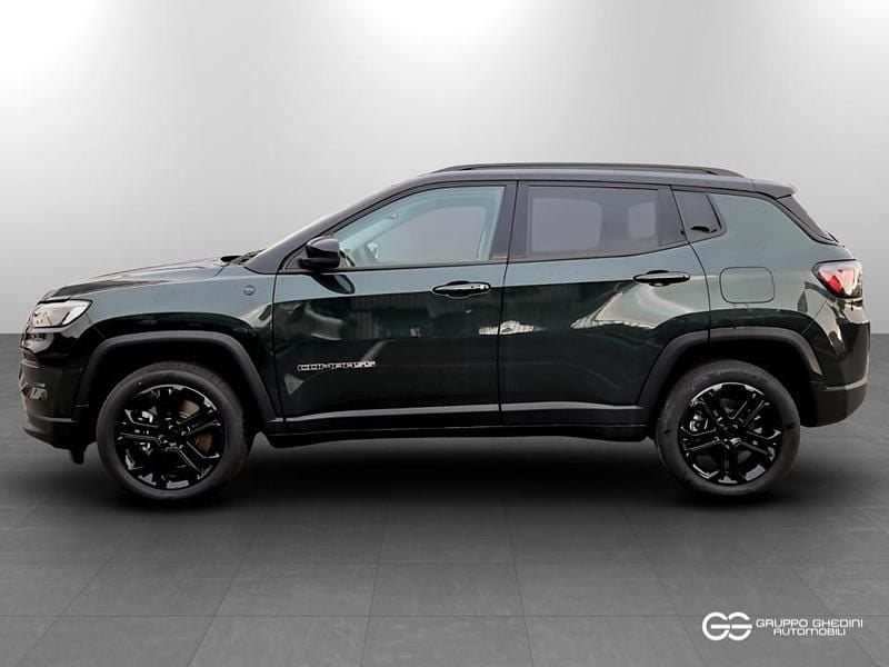 Nuova Jeep Compass North 179 CV (131 kW) 2025 Tech green con tetto nero tech green con tetto nero SUV