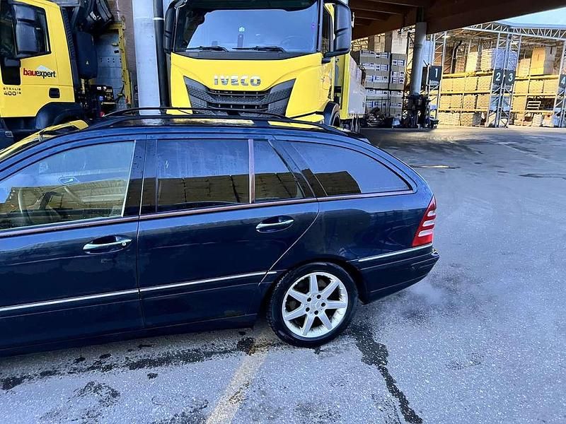 Usata Mercedes C270 Elegance 170 CV (125 kW) 2004 Station wagon