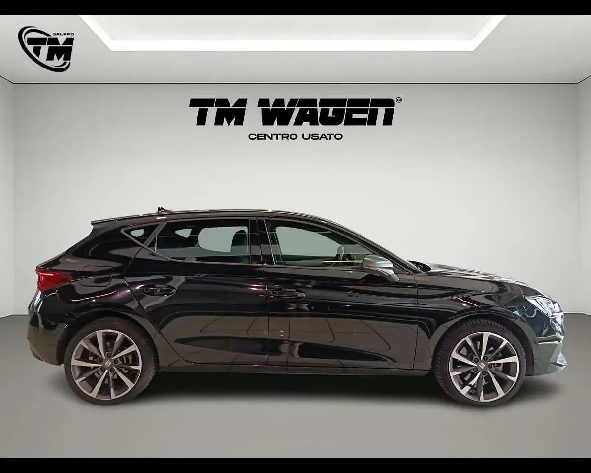 Usata Seat Leon FR 150 CV (110 kW) 2021 Nero Berlina