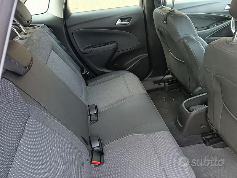 Usata Opel Crossland 110 CV (80 kW) 2022 Grigio SUV