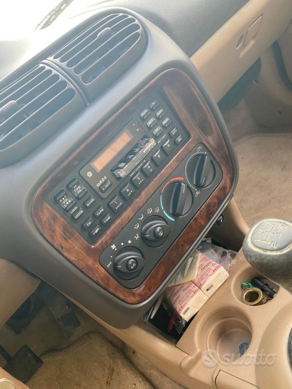 Usata Chrysler Stratus 1996 Verde Berlina