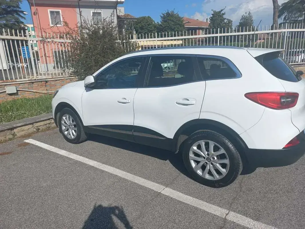 Second-hand Renault Kadjar Zen 131 CP (96 kW) 2018 SUV