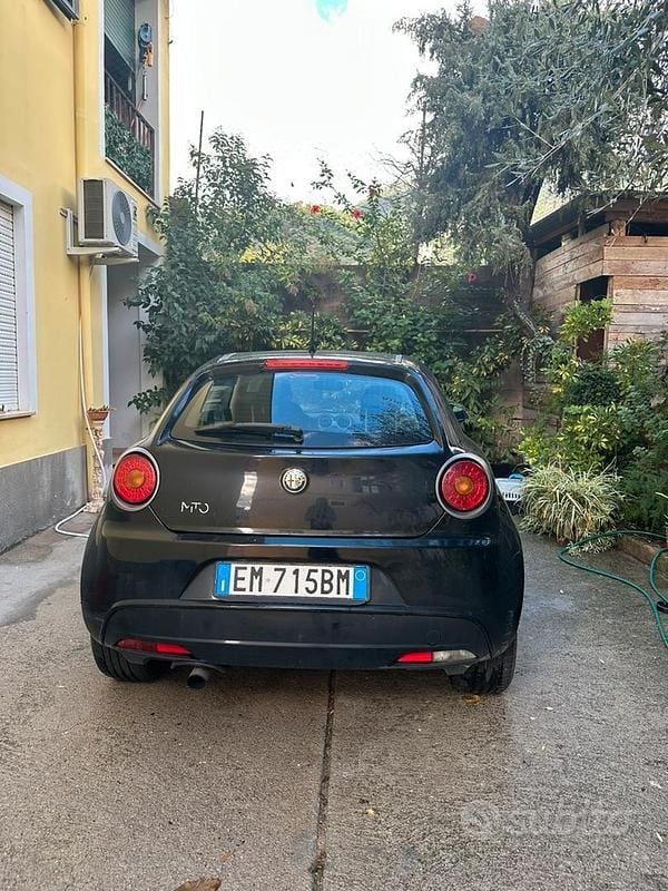 Usata Alfa Romeo MiTo 120 CV (88 kW) 2013 Nero Utilitaria