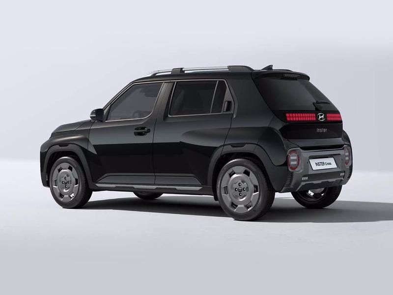 Nuova Hyundai Inster 84 kW (115 CV) 2025 Abyss black pearl Utilitaria