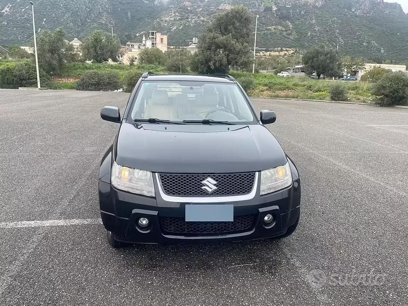 Usata Suzuki Vitara 2011 Station wagon