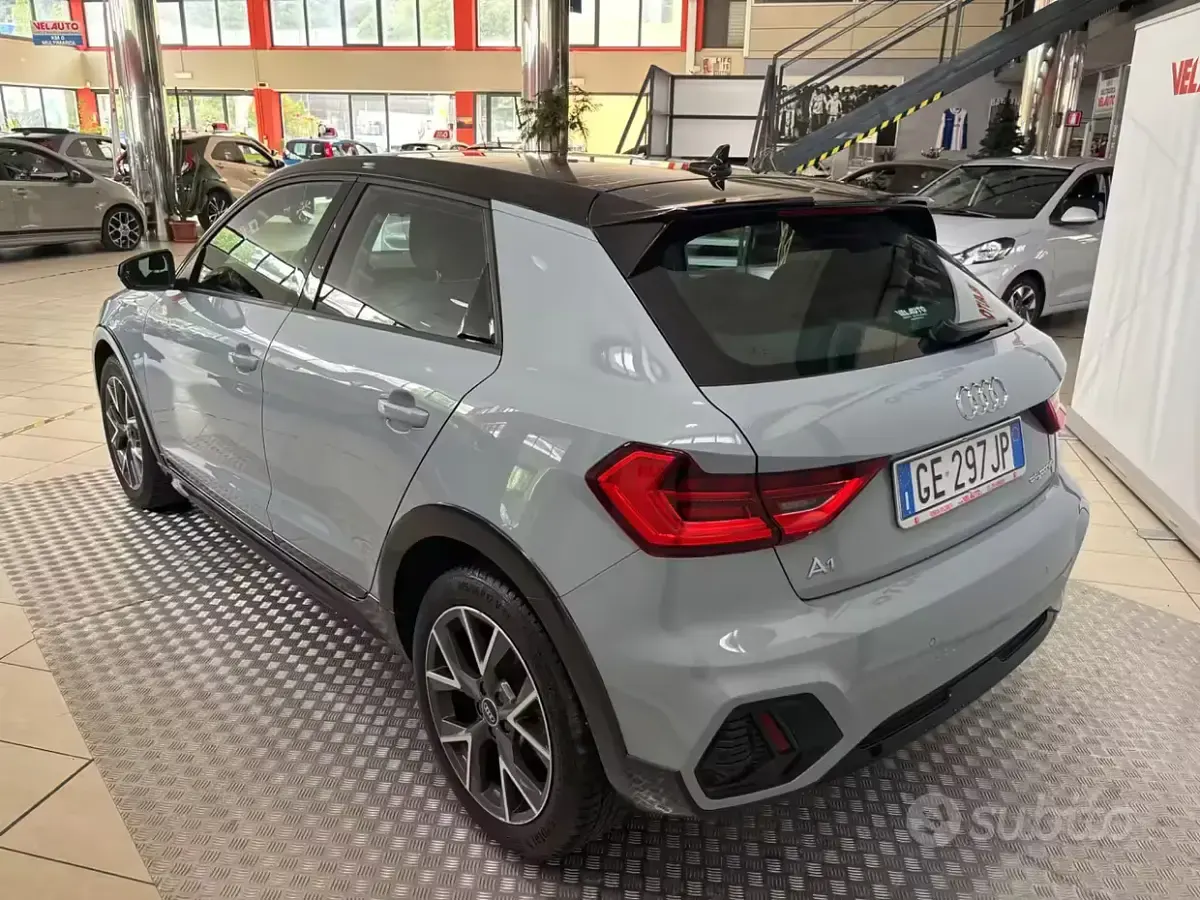 Usata Audi A1 150 CV (110 kW) 2021 Grigio SUV