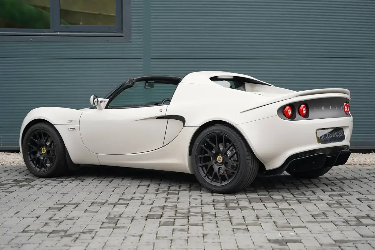 Usata Lotus Elise 220 CV (161 kW) 2016 Grigio Cabrio
