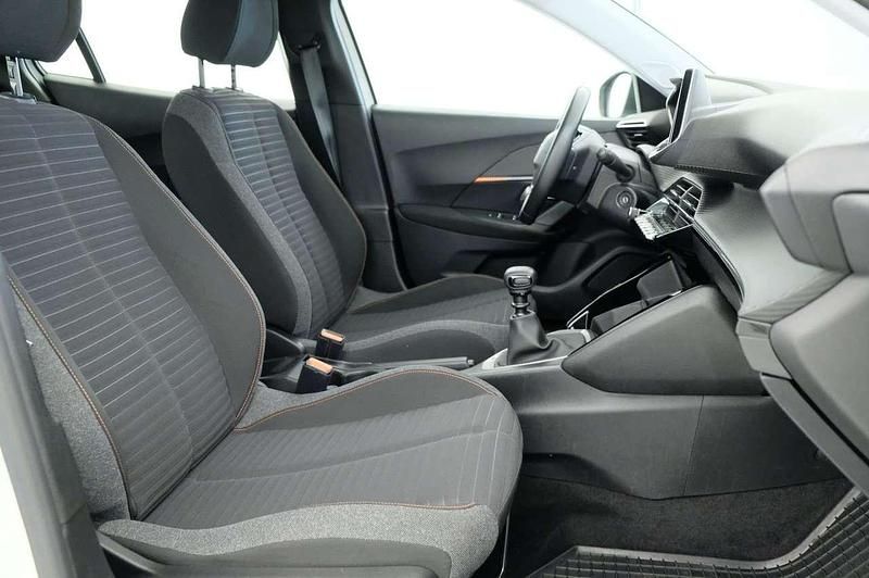 Usata Peugeot 2008 Active 101 CV (74 kW) 2020 Bianco SUV