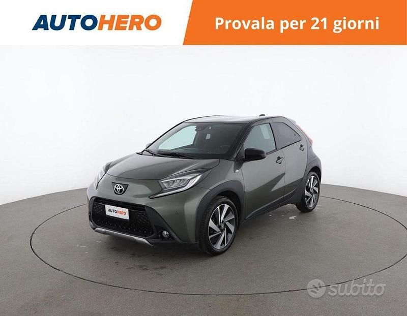 Usata Toyota Aygo X Lounge 72 CV (52 kW) 2022 Verde SUV
