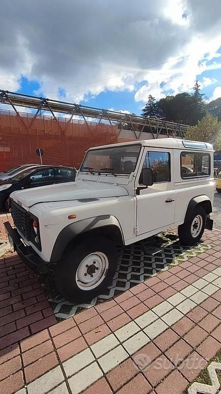 Usata Land Rover Defender 2005 SUV