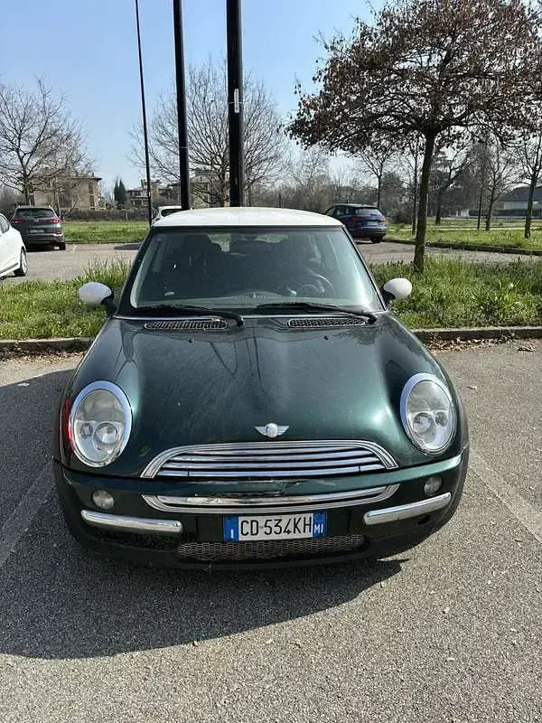 Usata Mini Cooper 116 CV (85 kW) 2004 Utilitaria