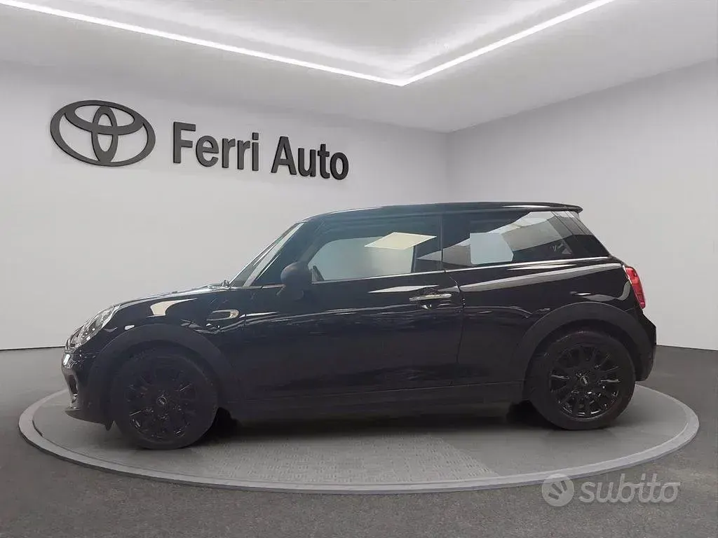 Occasion Mini ONE 102 ch (75 kW) 2019 Noir Citadine