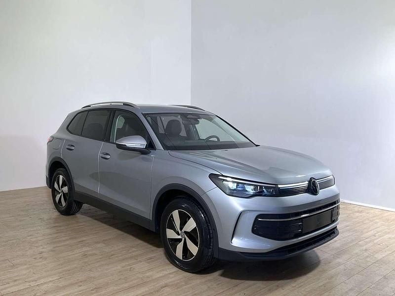 Nuova VW Tiguan Edition 150 CV (110 kW) 2026 Argento SUV