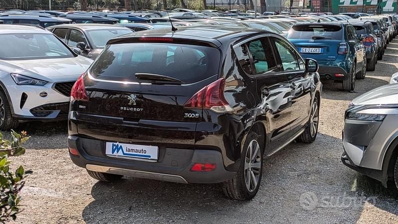 Usata Peugeot 3008 Allure 120 CV (88 kW) 2016 Nero SUV