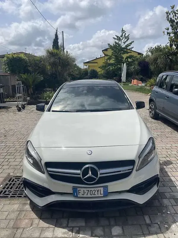 Usata Mercedes A45 AMG AMG 381 CV (280 kW) 2017 Berlina