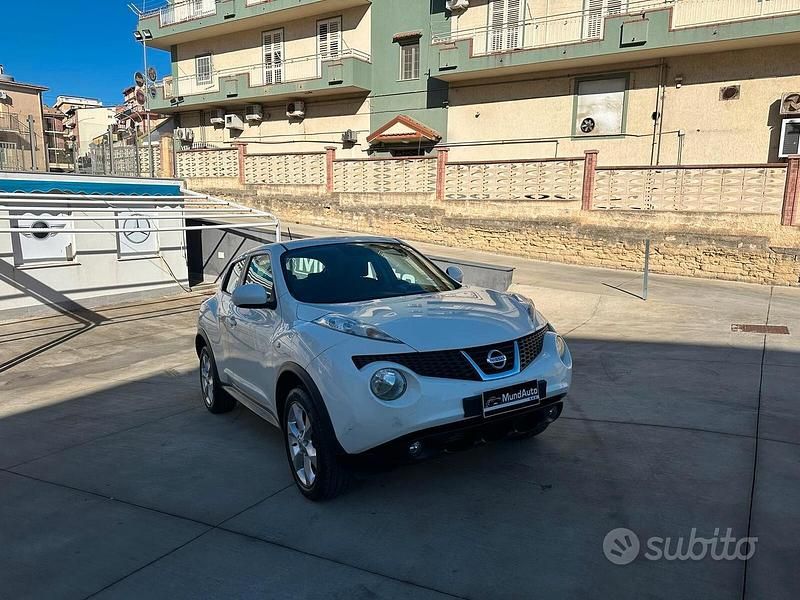 Usata Nissan Juke Acenta 110 CV (80 kW) 2012 Bianco SUV
