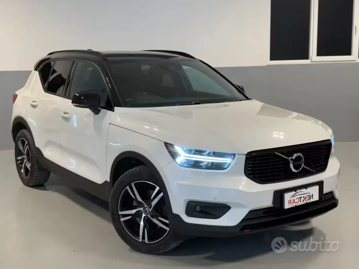 Usata Volvo XC40 R-Design 190 CV (139 kW) 2018 Bianco SUV