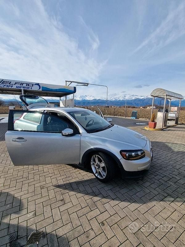 Usata Volvo C30 2007 Grigio Utilitaria