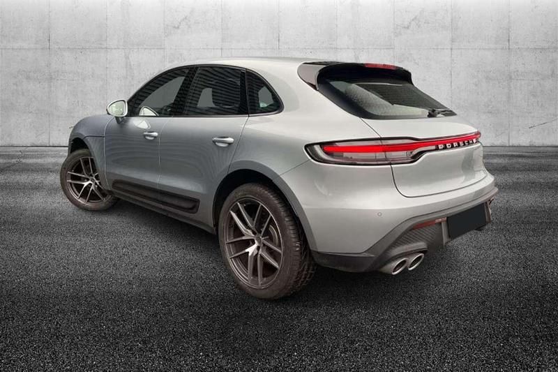 Usado Porsche Macan 265 CV (194 kW) 2024 Plateado SUV