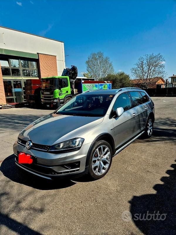 Usata VW Golf Alltrack 184 CV (135 kW) 2015 Grigio Station wagon