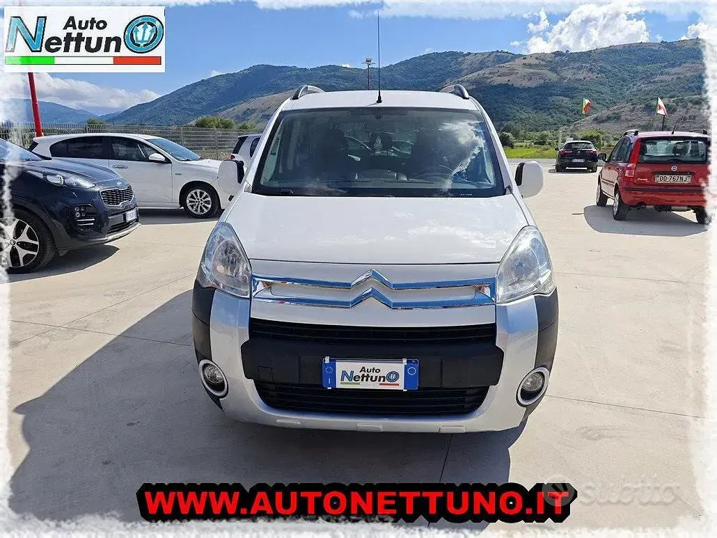Usata Citroën Berlingo XTR 92 CV (67 kW) 2012 Bianco Monovolume