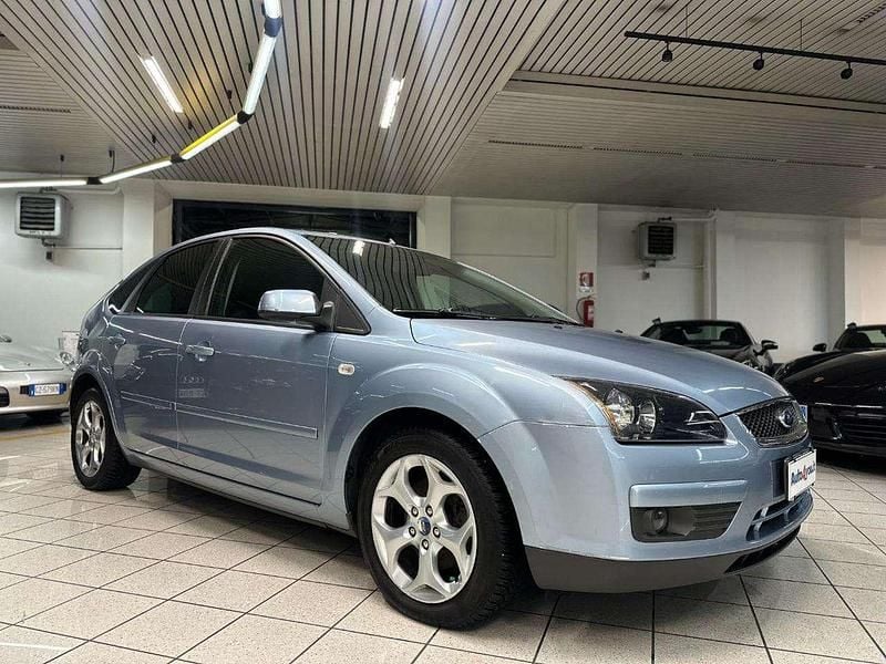 Azzurro Usata 2007 Ford Focus Tre volumi | 5490 € (Molto cara) - Immagine 1/4