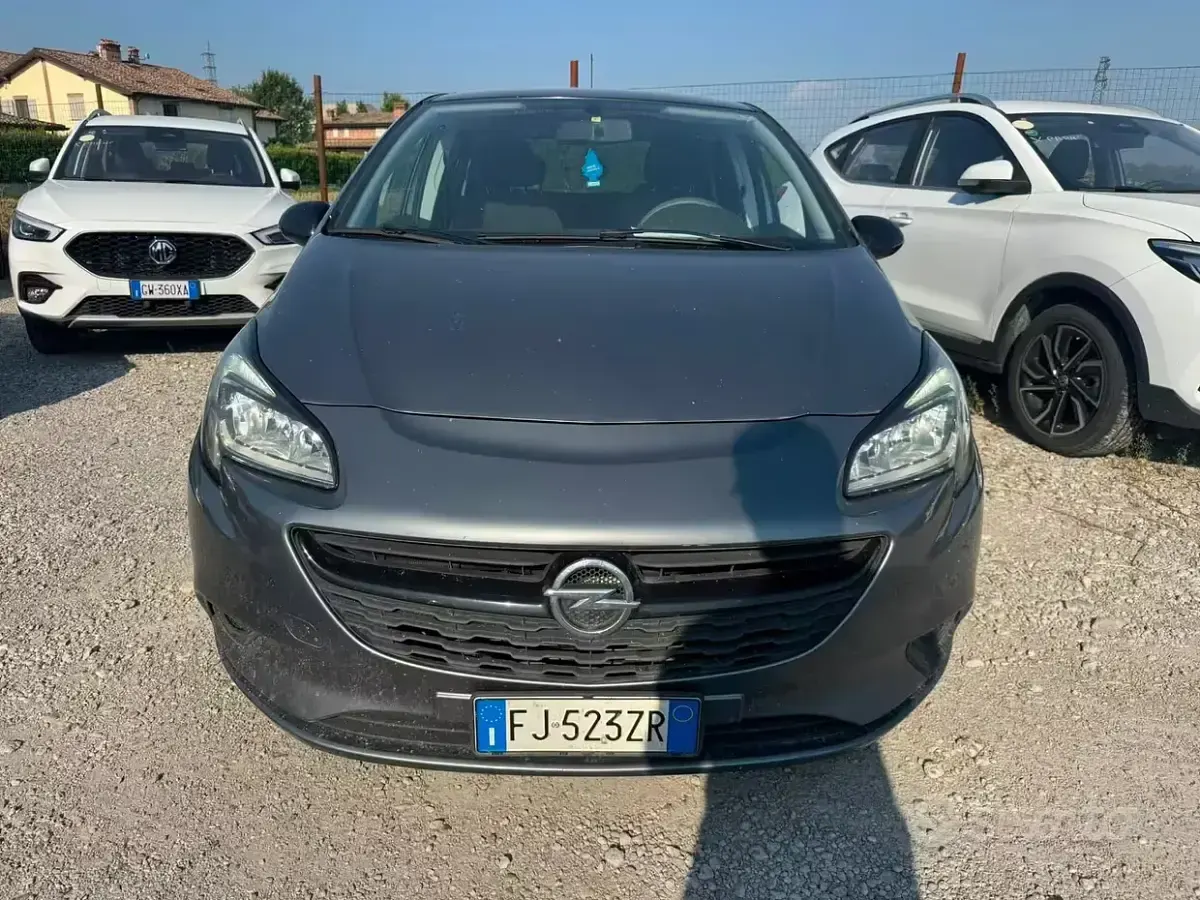 Usata Opel Corsa 69 CV (50 kW) 2017 Grigio Utilitaria