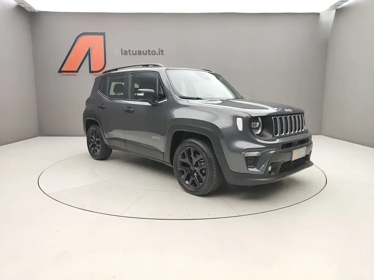 Usata Jeep Renegade Summit 131 CV (96 kW) 2025 Graphite grey SUV