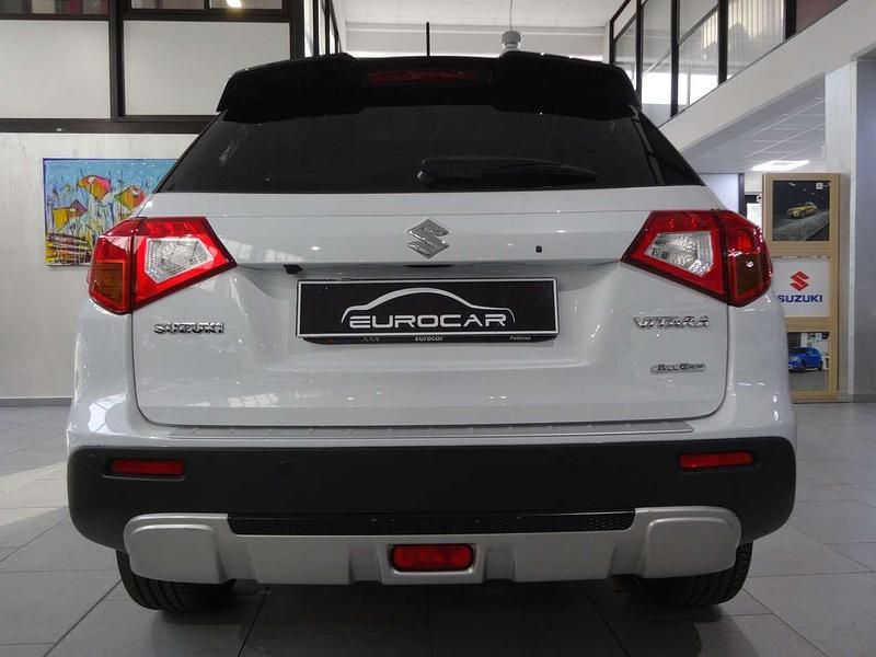 Usata Suzuki Vitara 140 CV (102 kW) 2018 Bianco artico tetto nero SUV