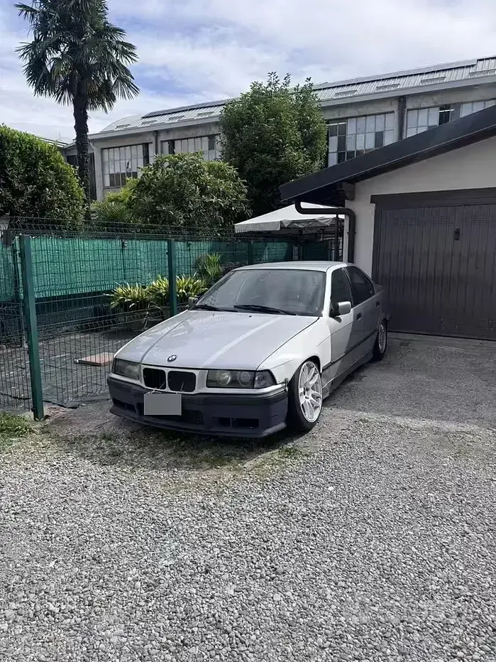 Usata BMW 320 150 CV (110 kW) 1991 Grigio Berlina